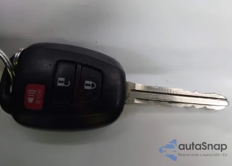 2015 Toyota Prius C One из США, поврежденный, VIN JTDKDTB37F1099148